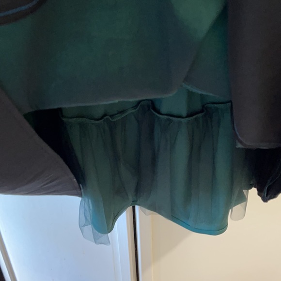 Gorgeous Green Evening Dress - Picture 9 of 15